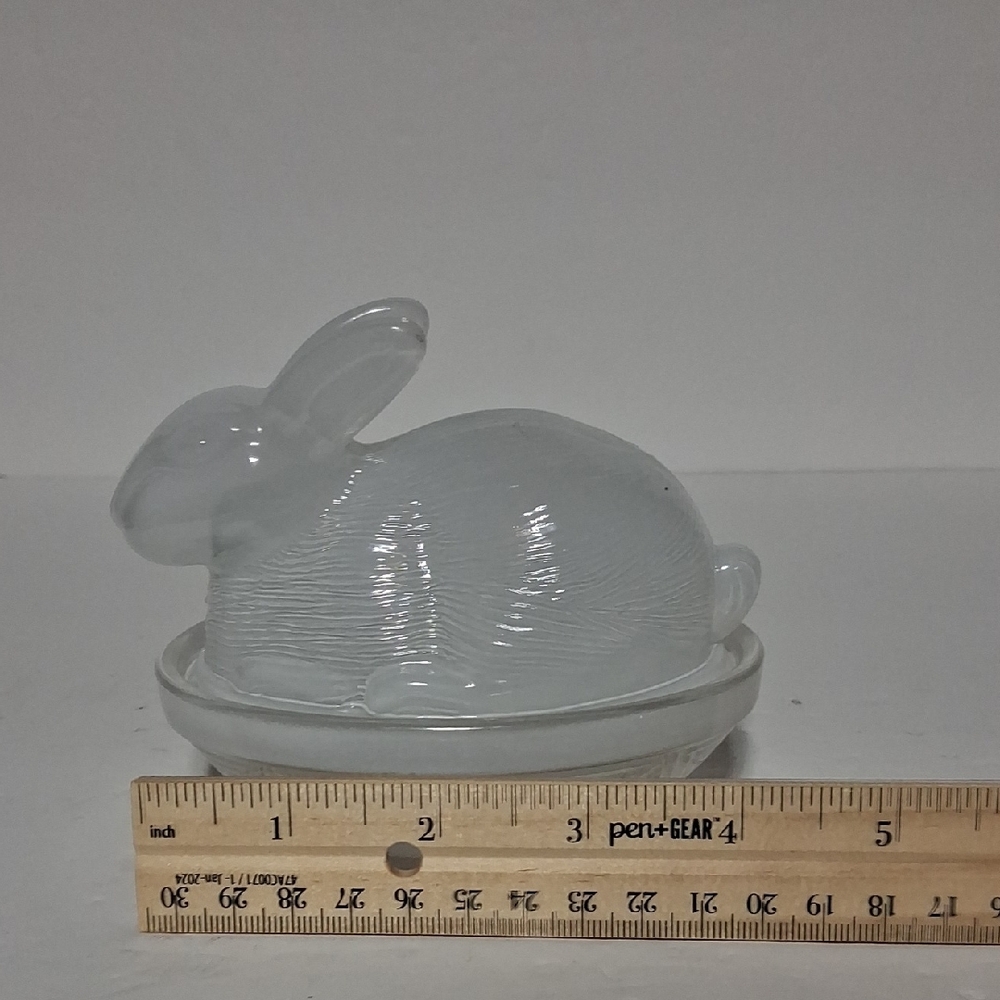 White Glass Rabbit Dish - Picture 7 of 7